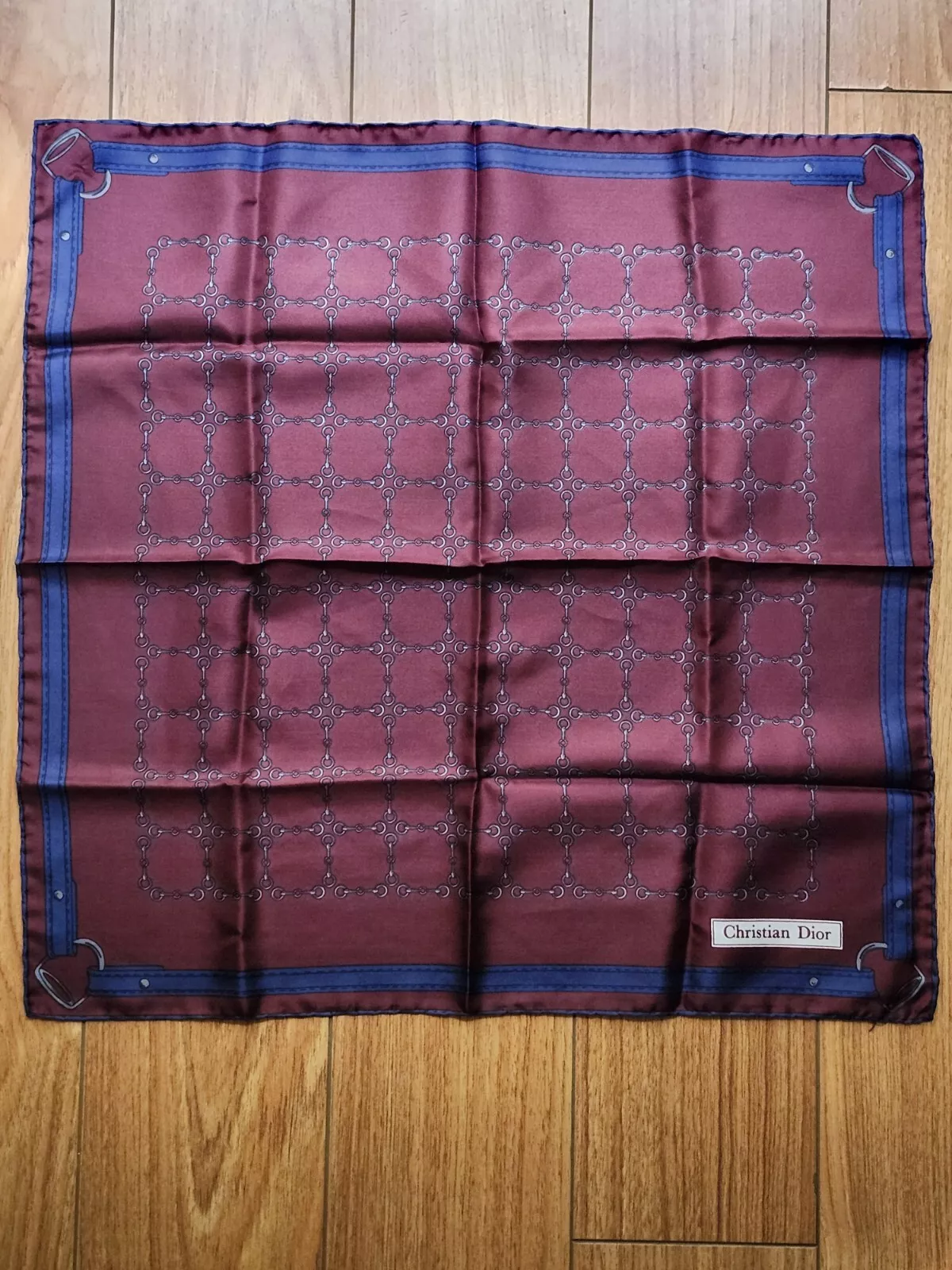 Écharpe carrée vintage Christian Dior Bourgogne/soie bleue 19