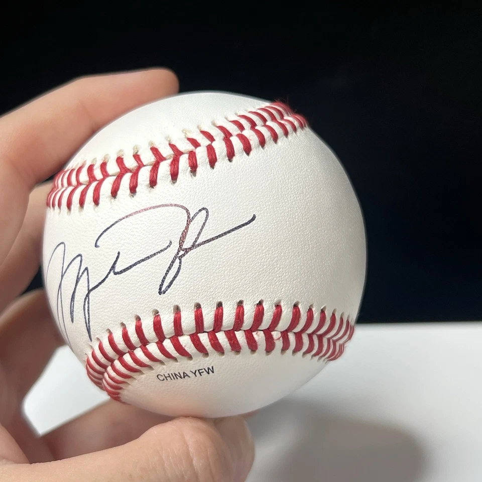 Michael Jordan Signed Baseball Autograph W/ COA Chicago Bulls #23 - Image 3 of 4