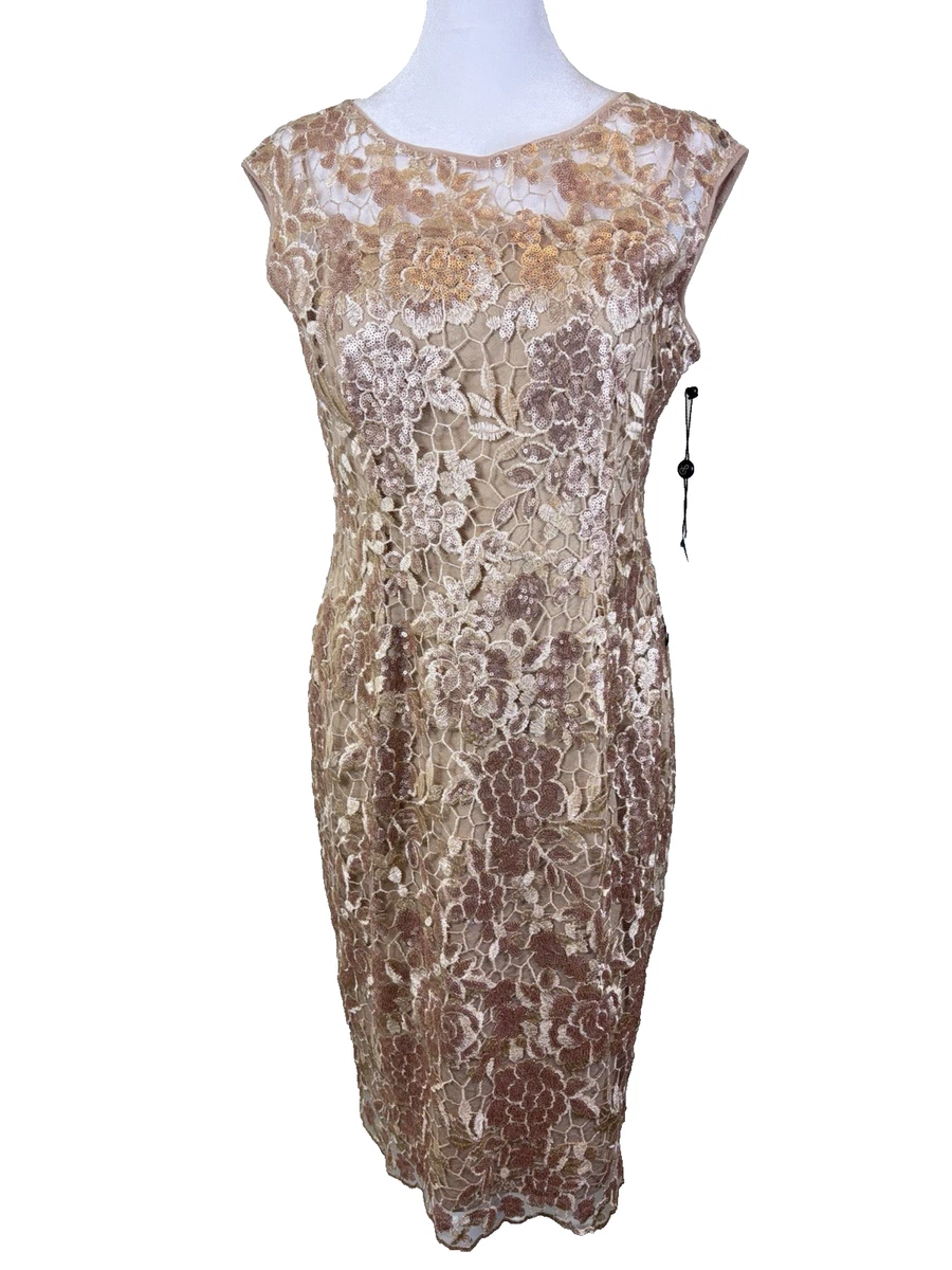 green emerald velvet dress Amazon.com: Adrianna Papell Women's Halter Illusion Neckline Sequin  Embroidered Sheath Dress, Silver, 6 : Clothing, Shoes & Jewelry
