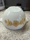 Vintage PYREX  Butterfly Gold Mixing Bowl Milk Glass 441,  1 1/2 Pint. See Pics