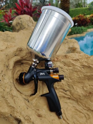 Devilbiss 704521-Cup DV1 Clearcoat Gun w/ Digital Gauge NEW  FREE CUP!