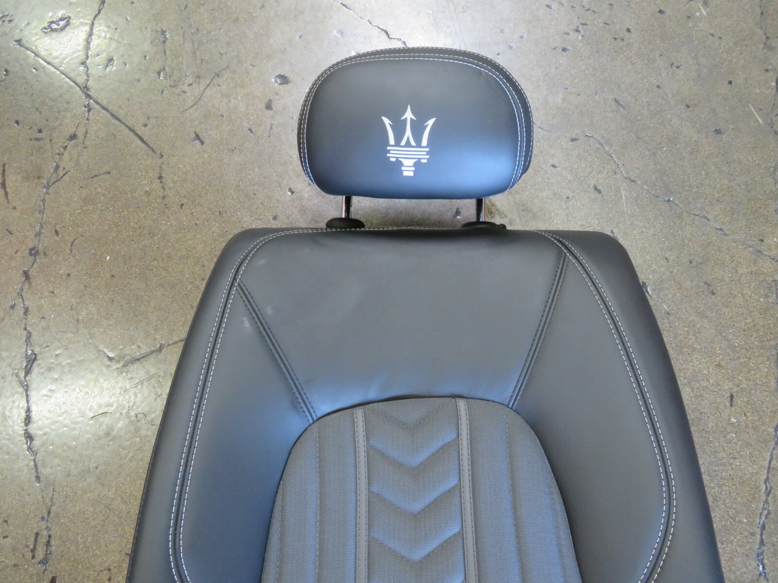 Maserati Levante, RH, Right, Rear Seat, Upper Section, Bent, Used