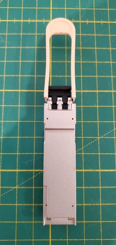 Brocade BIDI LC 40GE 100M QSFP Transceiver Module 57-1000339-01_0.07_6 - Bild 5 von 6