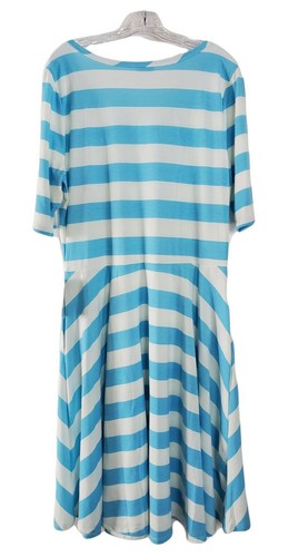 LuLaRoe Women's Size 2XL Nicole Dress 