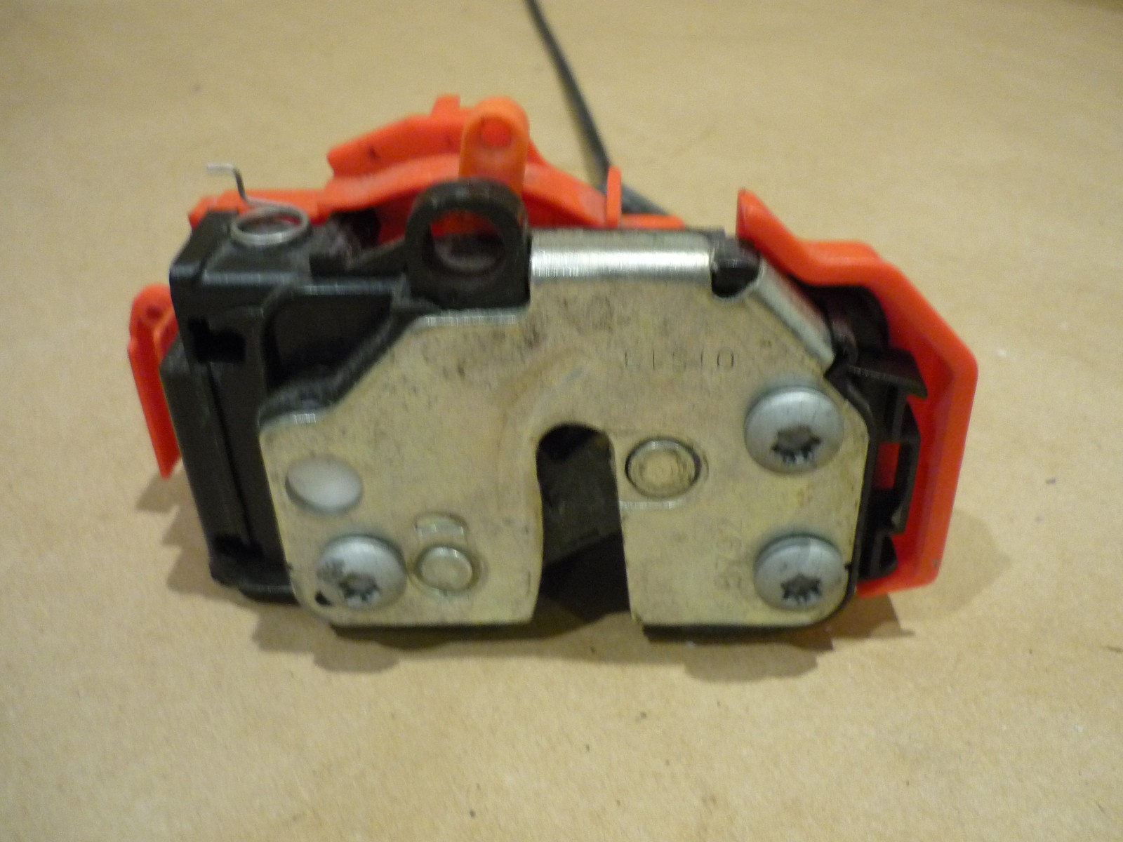 Ferrari 458 Italia,Spider - LH Door Lock LHD - P/N 80182800