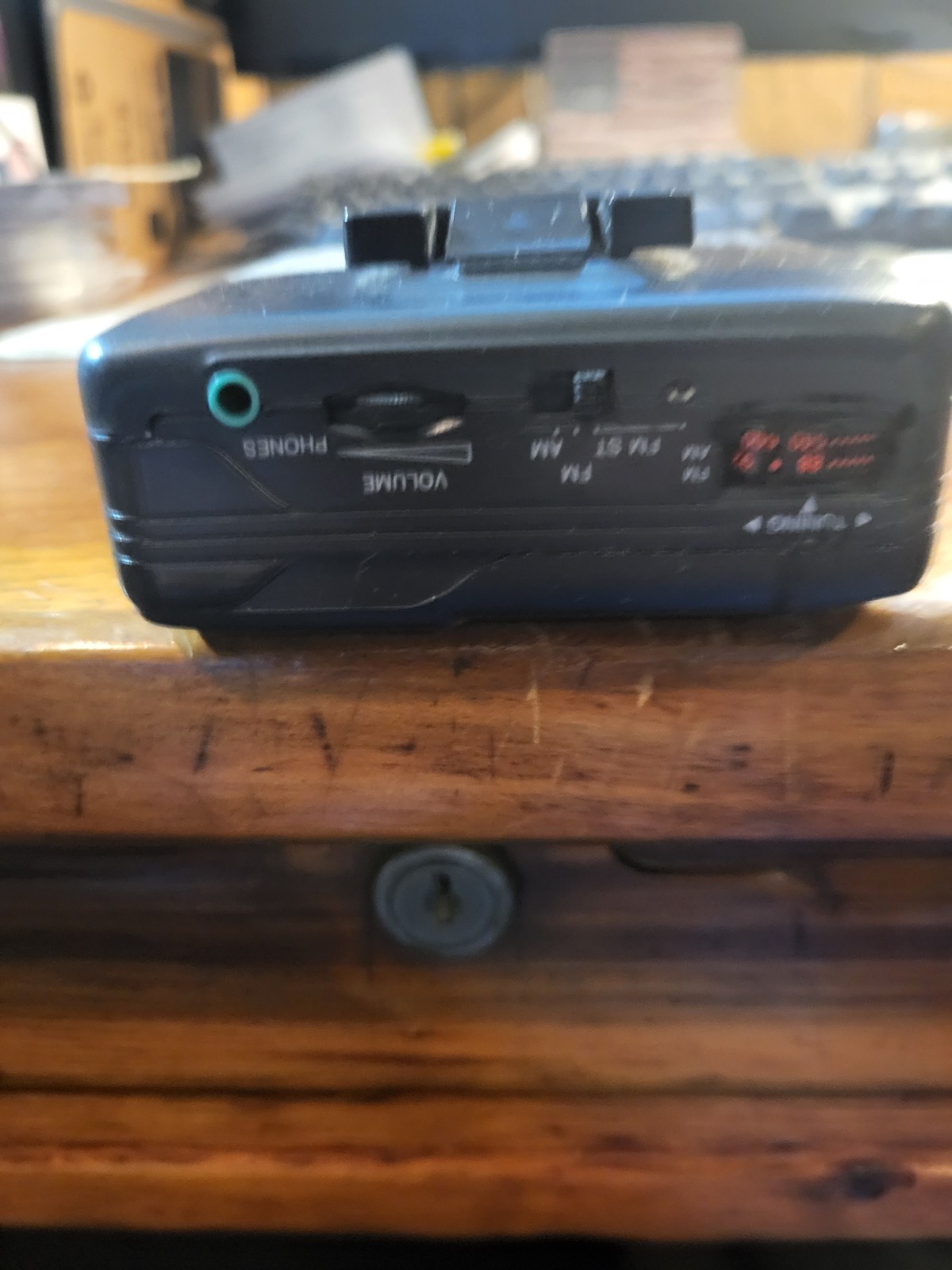 Picture 2 of 4