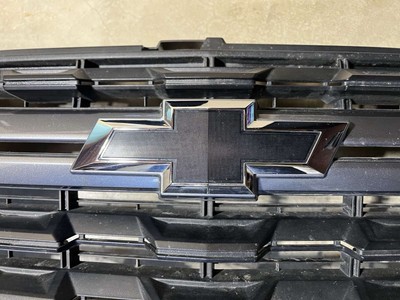 2021 2022 Chevrolet Colorado Front Upper Grille Z71 Gray Black