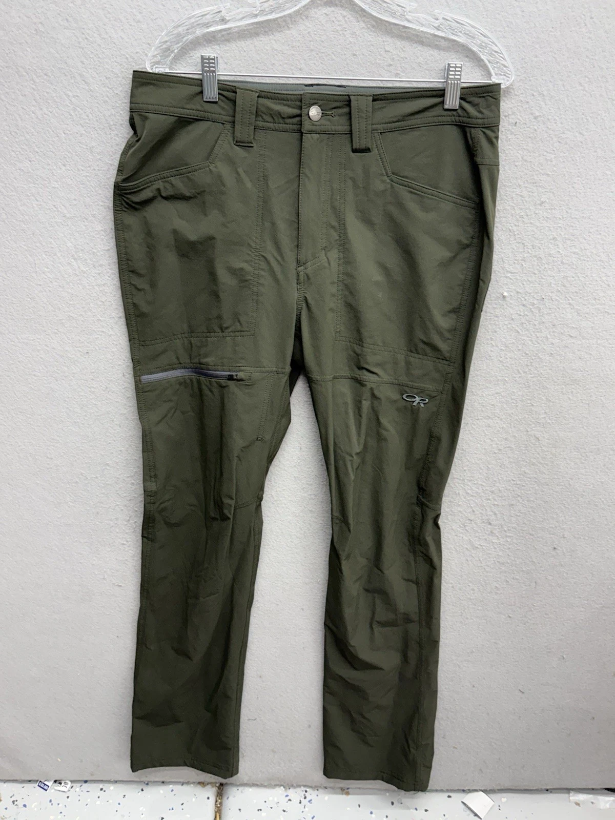 Outdoor Research Pants Mens 32 Green Voodoo Softshell Hiking Climbing Trekking
Opens in a new window