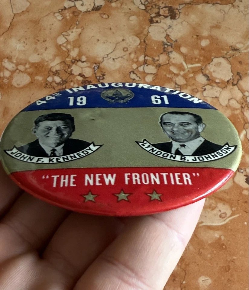 De colección 1961 - 44ª INAUGURACIÓN "LA NUEVA FRONTERA" JFK Kennedy LBJ Pin Botón B Foto 4 de 4