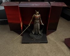 Elden Ring Collector's Edition Malenia Statue Box Statue Set