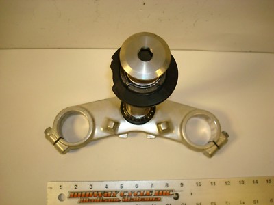 松9 1994 - 1997 KAWASAKI NINJA ZX9R OEM LOWER TRIPLE TREE