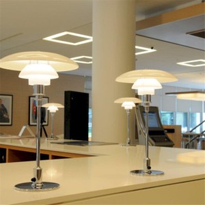poul henningsen table lamp
