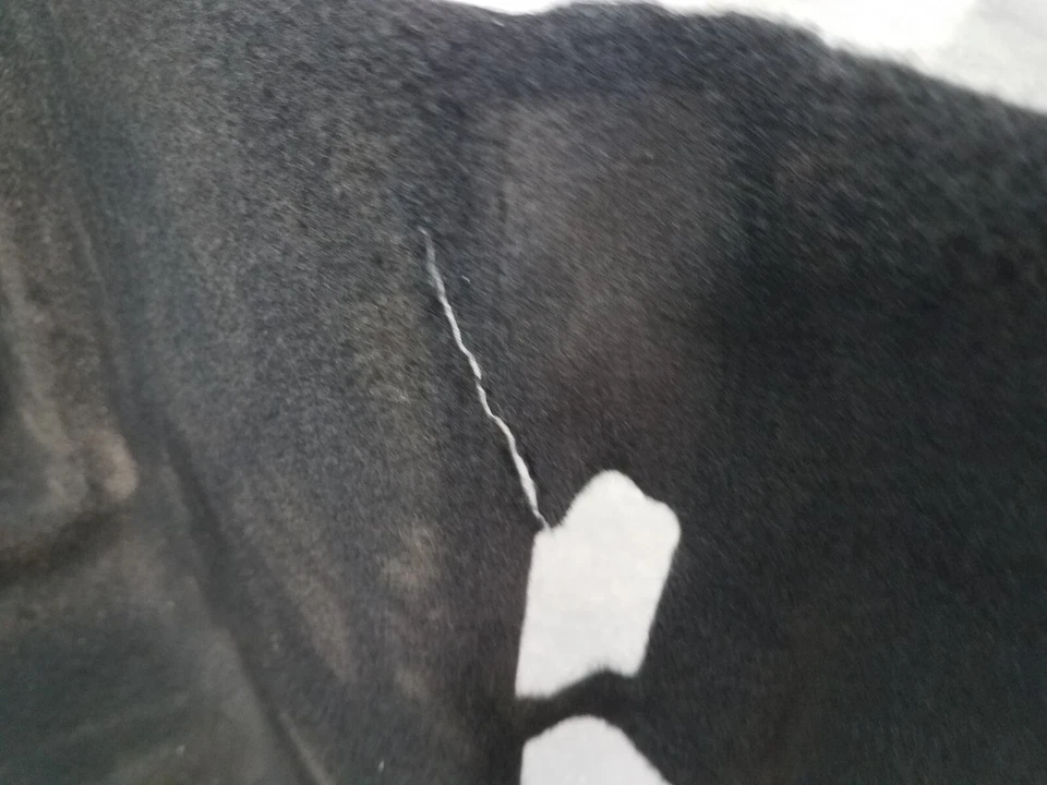 Porsche Cayman GTS 2022 revestimiento de maletero delantero/liberación de emergencia - * #8065 i6 Foto 4 de 4