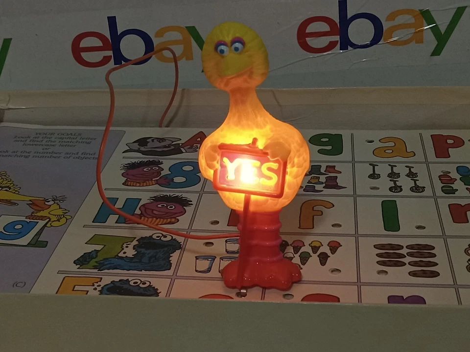 Sesame Street Letter And Number Light & Learn Matching Game VTG Education TESTED - Image 3 of 4