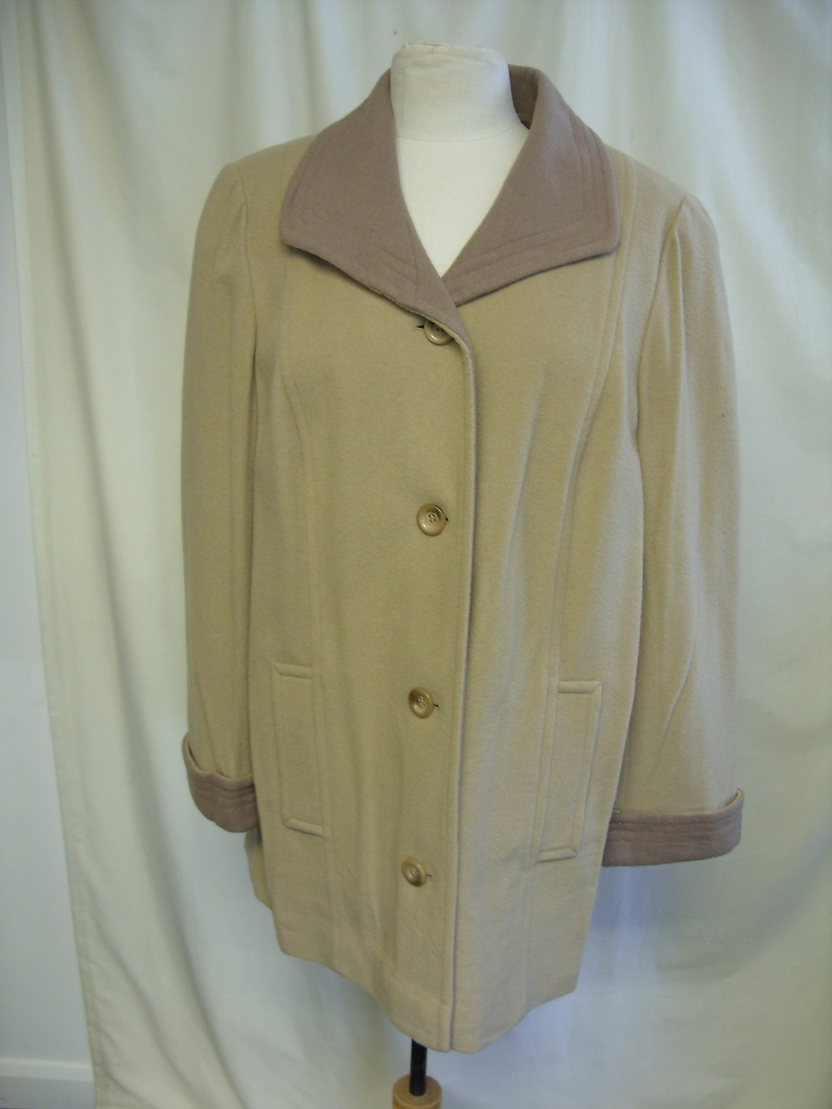 Ladies Coat M\u0026S camel beige w/brown 