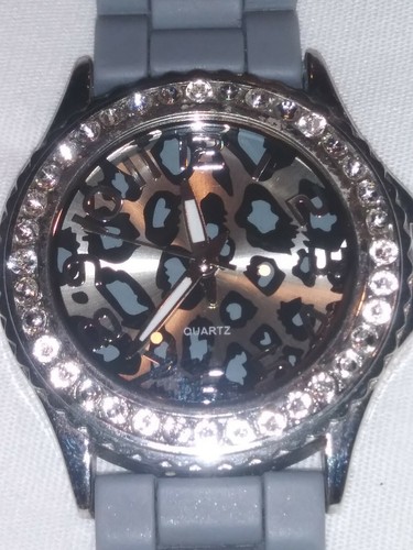 LADIES WATCH
