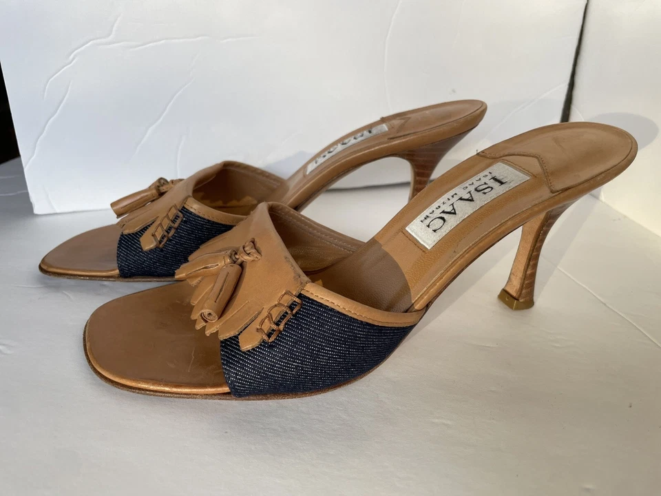 Sandalias ISAAC Isaac Mizrahi para mujer talla 7,5 denim y cuero con borla Foto 2 de 4
