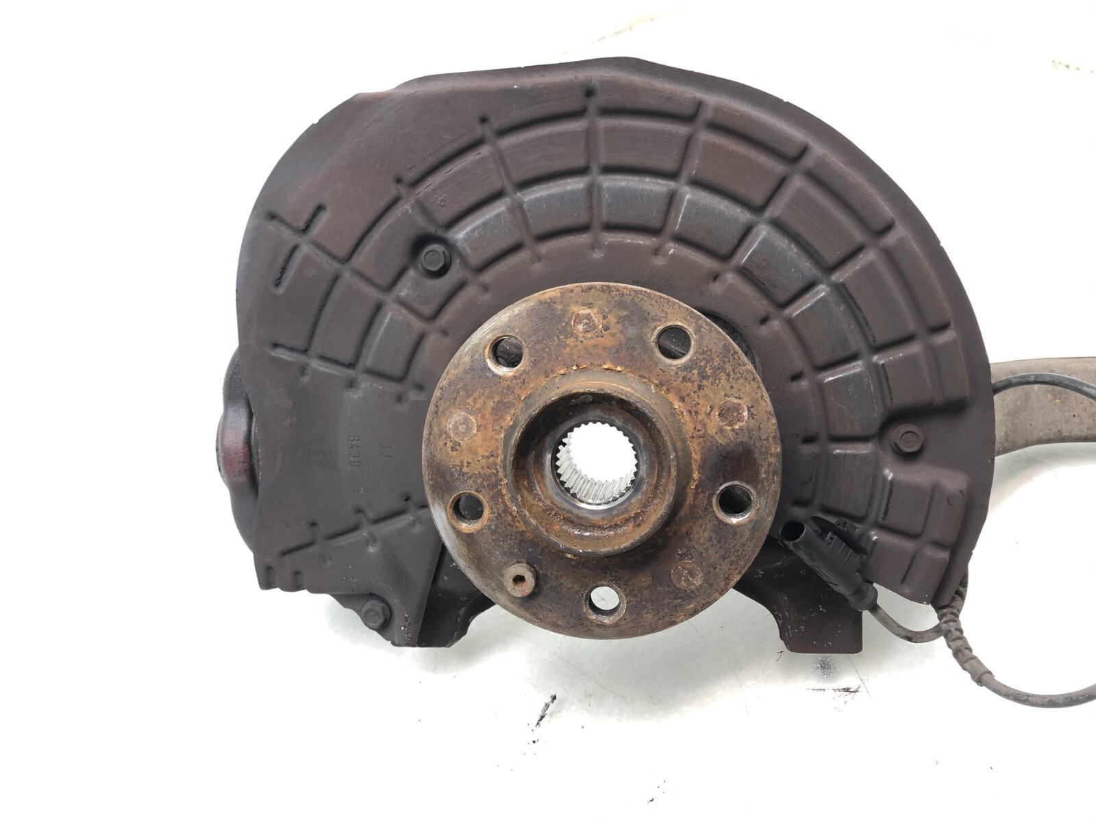 2014-2017 MASERATI GHIBLI S Q4 AWD RIGHT PASSENGER FRONT SPINDLE KNUCKLE OEM.