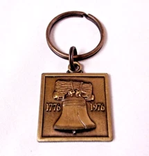 Vtg 1776 - 1976 AMOCO Oil Metal Key Chain 'Drop in Mailbox' Liberty Bell