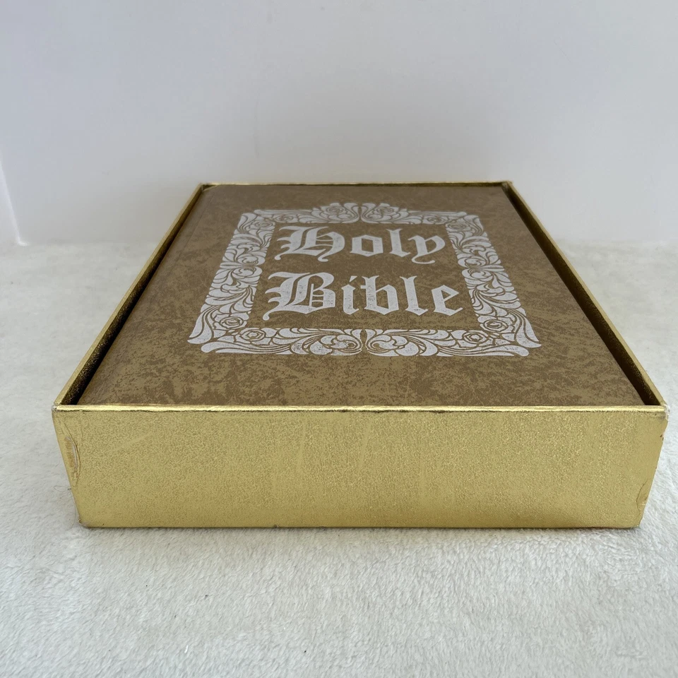 🔥🔥🔥Vtg HOLY BIBLE, King James Version Concordance 1976 Kedeka Publishers KJV - Image 2 of 4