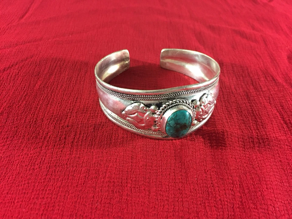 Handmade White Metal Bracelet With Turquoise Stone - Image 2 of 4