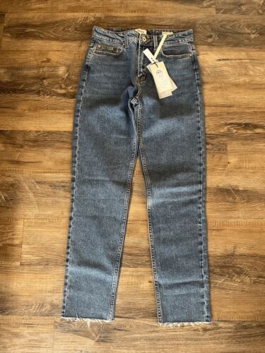 ONLY Emily High Wasted Straight Raw Edge Jeans Womens 28