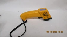 Fieldpiece sig1 gun style ir infrared thermometer handheld w/ laser pointer