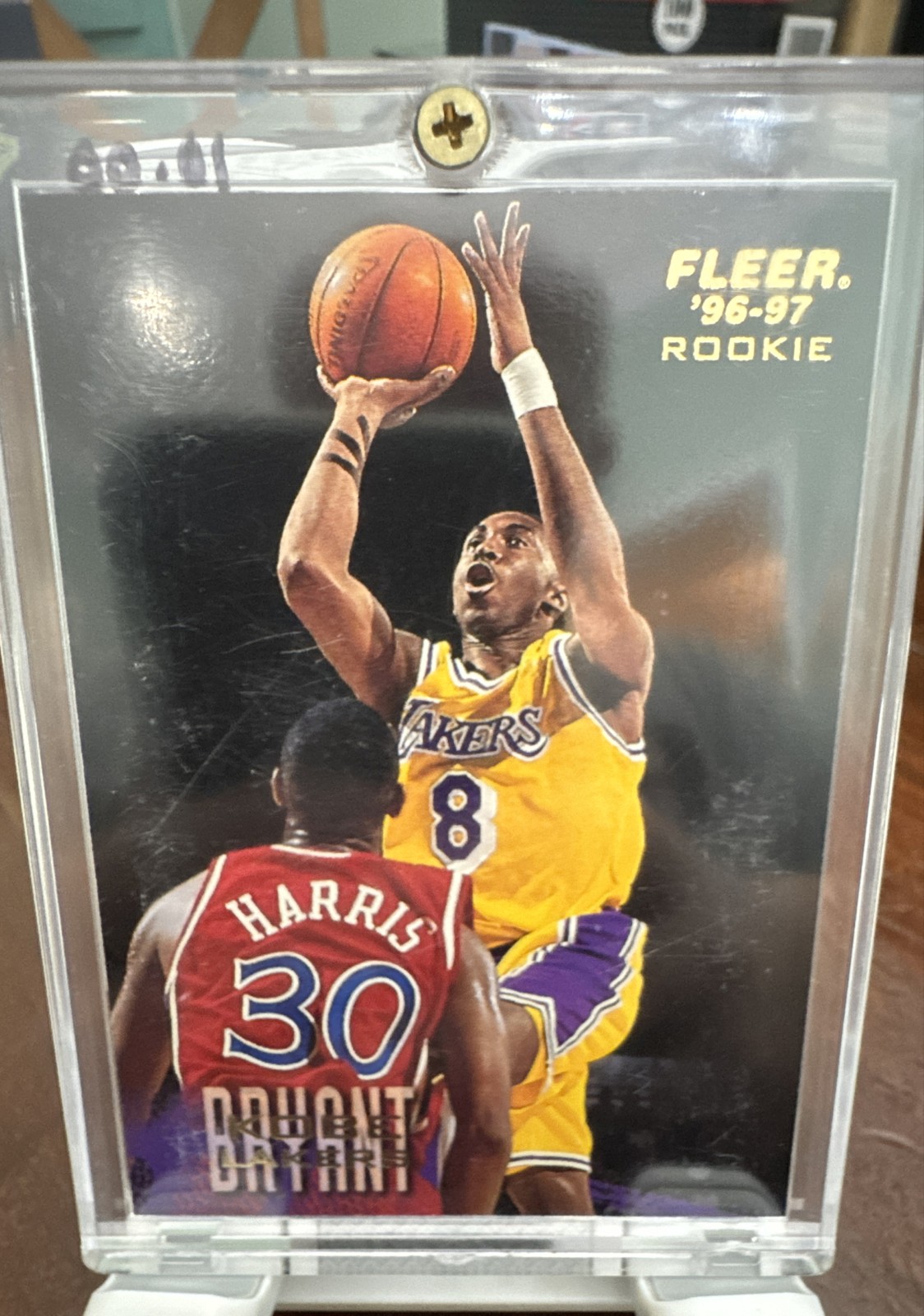 1996-97 Fleer - Kobe Bryant #203 (RC)