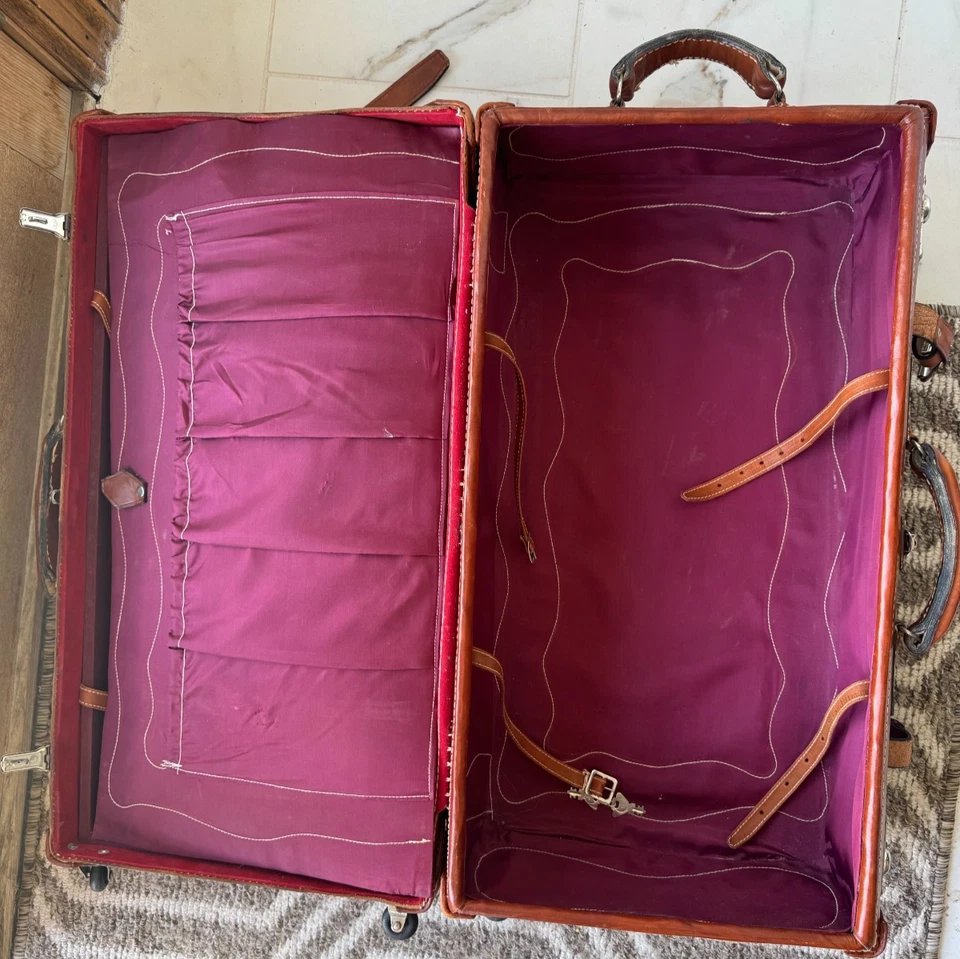 Retro Vintage Leather Antique Suitcase Rare Travel Luggage Prop - Image 2 of 4