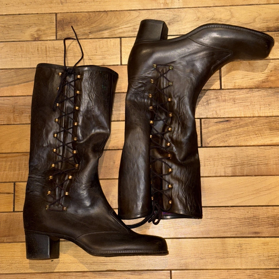 VTG 1970s Nocona Women’s Lace Up Brown Leather Lace Up Rain Boots Sz 10D - Image 2 of 4