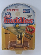 Vtg. 1983 Ertl NFL huddles Die Cast Metal Car - VIKINGS