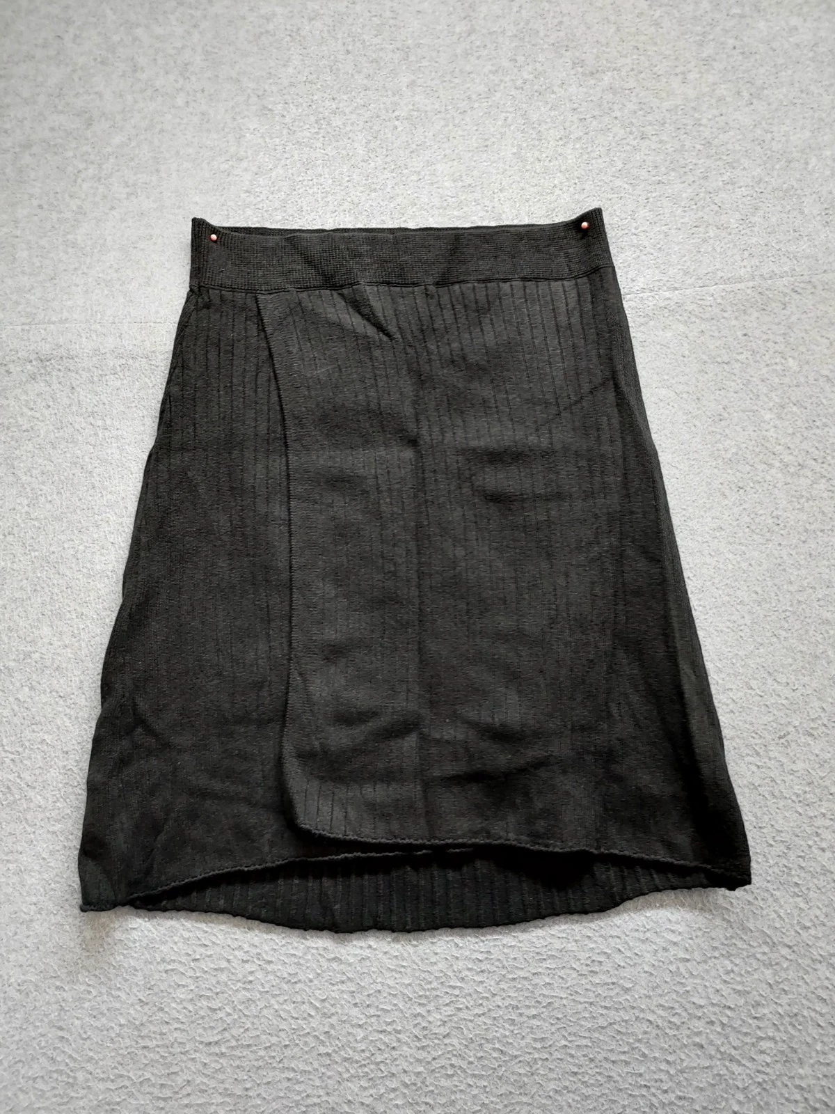Free People Women Skirt XS Black Pinstripes Elastic Waistband Weave Logo Outdoor