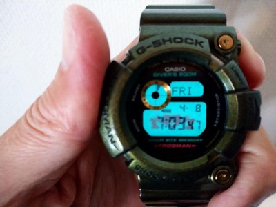 出産祝い CASIO G-SHOCK GW-200 フロッグマン 腕時計(デジタル