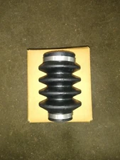 Dana/Spicer Drive Shaft Boot Slip Style Driveshaft in Black Rubber Chevy Ford 