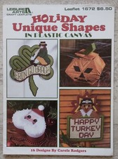 HOLIDAY UNIQUE SHAPES IN PLASTIC CANVAS Pattern Leaflet 1672 Leisure Arts