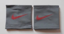 Nike Tennis Performance Graphic Wristbands Cool Grey/Team Orange 1 Pair