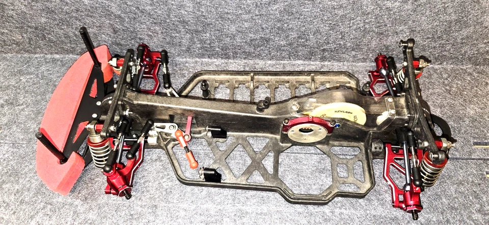 Vintage Losi XXX-S Fully Upgraded Graphite & Aluminum MIP Roller Chassis RARE - Image 3 of 4