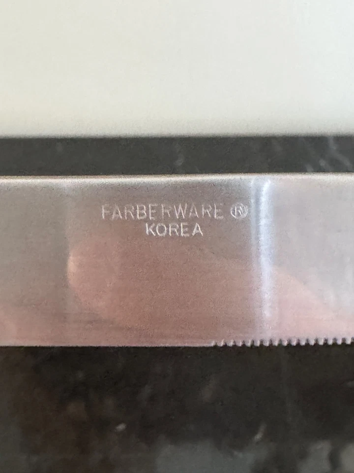 Farberware 23 piezas de montaña rusa Corea 18/8 cubiertos de acero inoxidable Foto 4 de 4