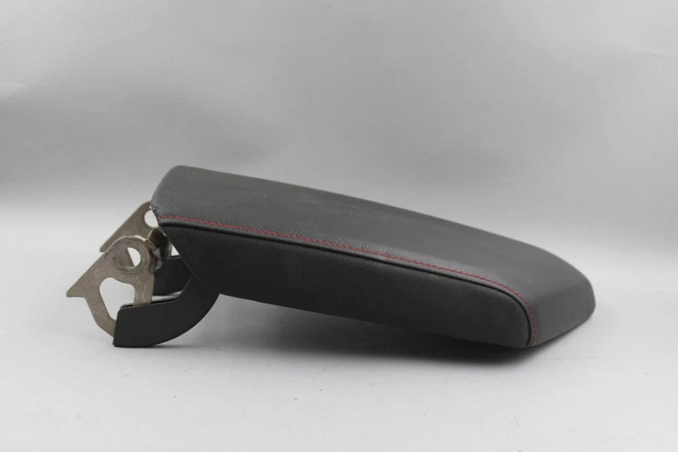 Console Front Floor Fits 2019-2021 VOLKSWAGEN JETTA GLI OEM #38485 - Image 3 of 4