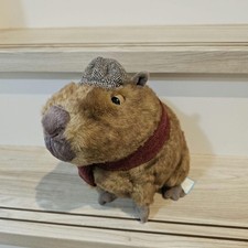 Jellycat Capybara Clyde Capybara Hipster