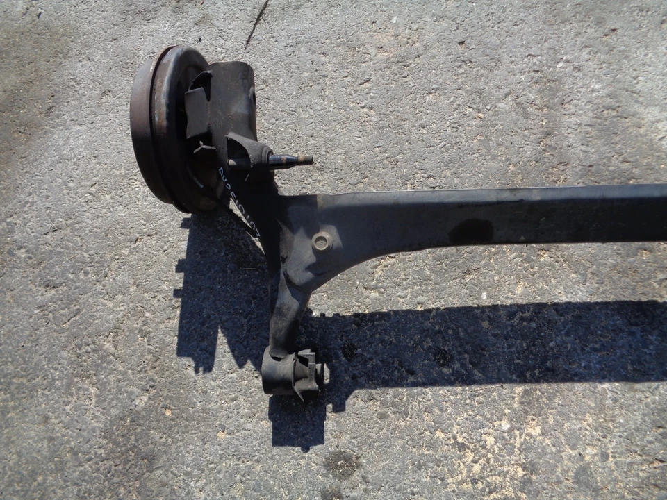 09-10 Conjunto de viga de eje cargado Toyota Corolla 1,8 L 48530-02630 OEM AK2510107 Foto 2 de 4