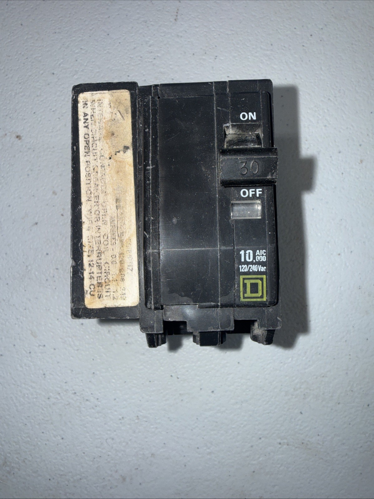 Square D QO2301021 Shunt Trip Circuit Breaker 30A 2 Pole 240v 30 AMP