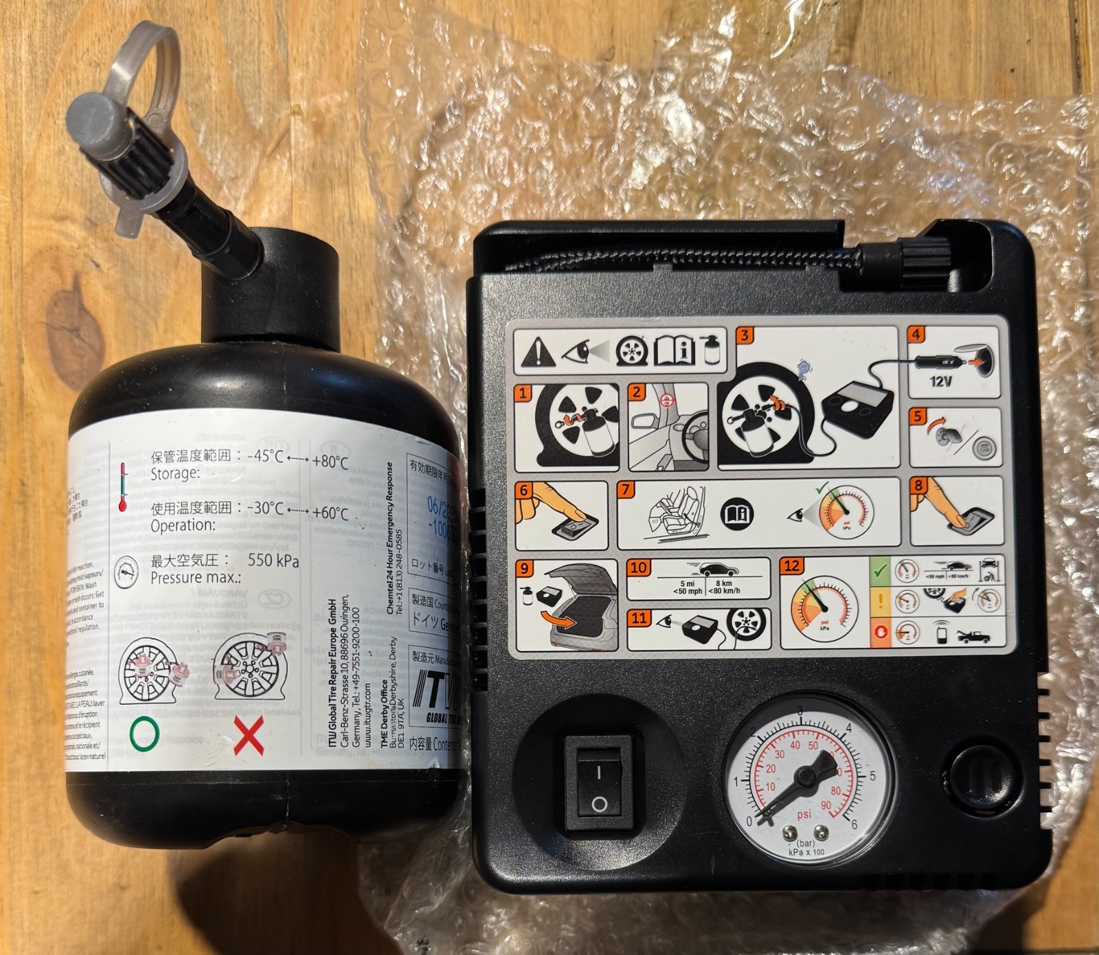 KIT RIPARAZIONE PNEUMATICI ORIGINALE TOYOTA POMPA COMPRESSORE SIGILLANTE BOTTIGLIA SET 06/2031 foto 3
