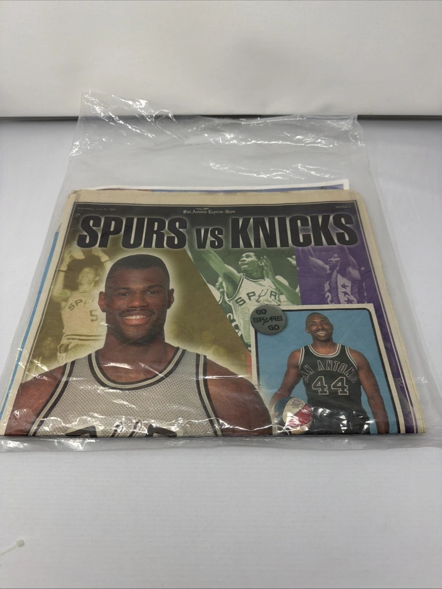 San Antonio Spurs Basketball 1999 Vintage Sports Memorabilia for