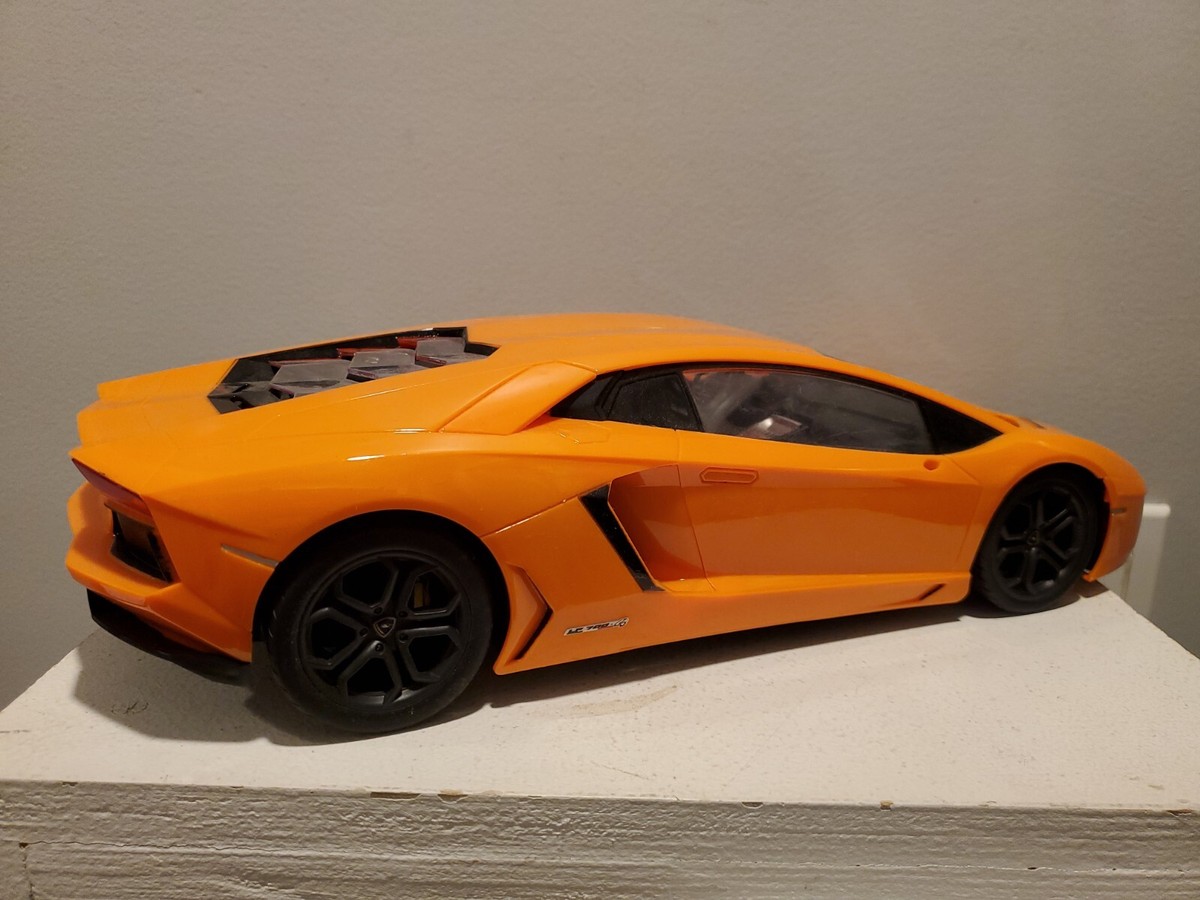 WORLD TECH TOYS RC R/C REMOTE RADIO CONTROL 1:14 LAMBORGHINI