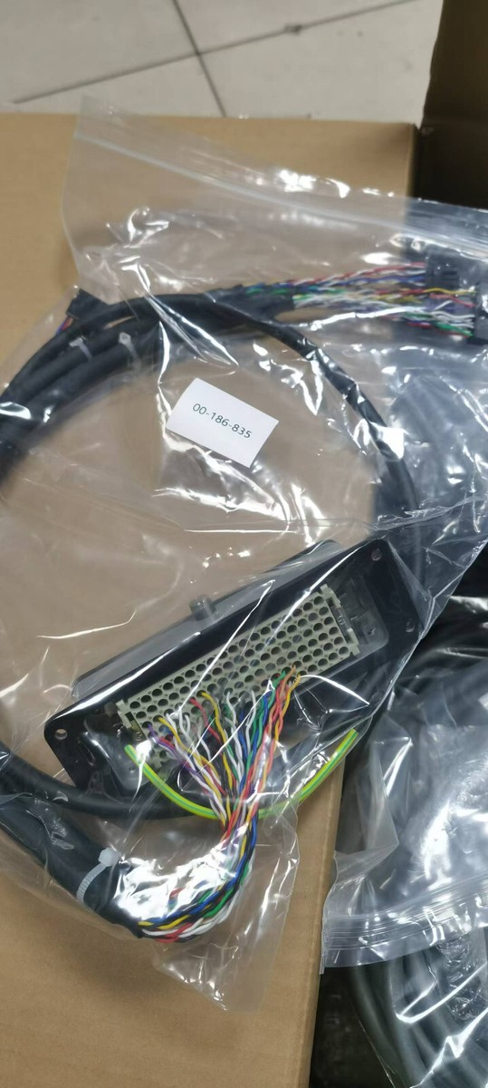 Kuka (KRC4) X11 safety interface art. 00-186-835 cable connector