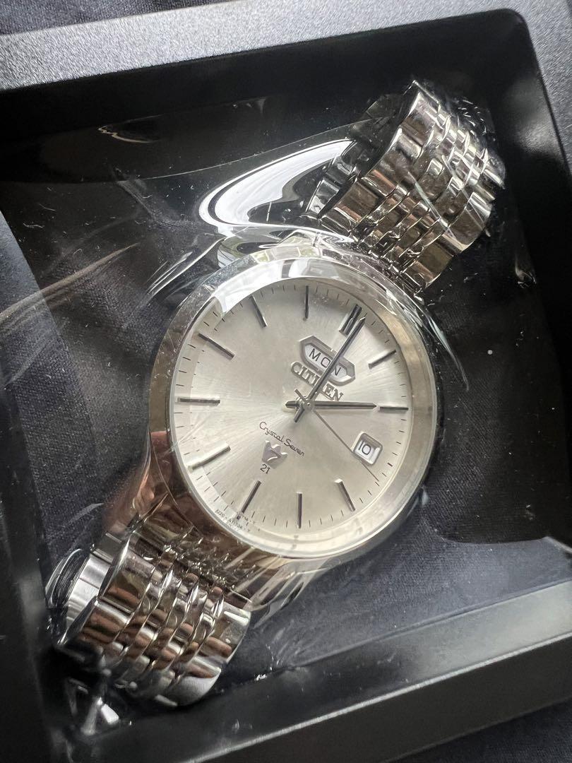 Citizen Crystal Seven 8200-A05516 Vintage DayDate Silver