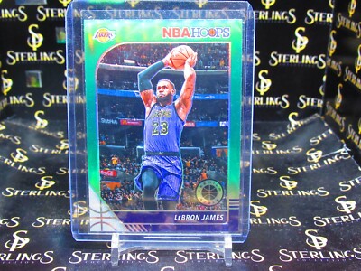 2019-20 Panini Prizm Green Ice LEBRON