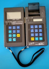 Cole Parmer 8533-40 digital thermometer plus Cole Parmer handy held printer