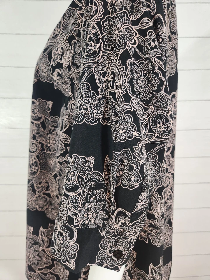 Catherines  Top Women's Sz  16 Floral Tunic Floral V neck Black Pink - Image 2 of 4